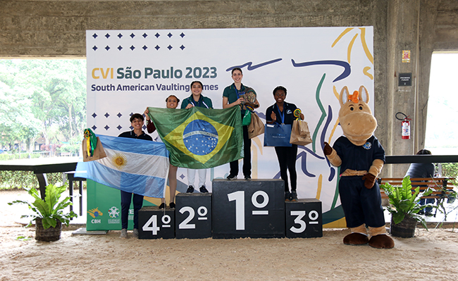 Junior 1estrela2611