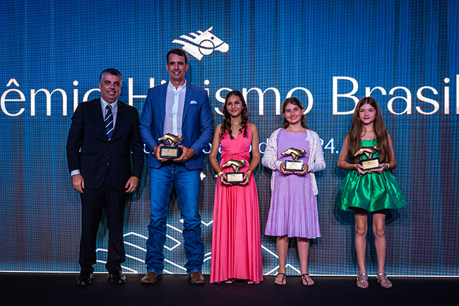 hipismocompletogrupo01 0304